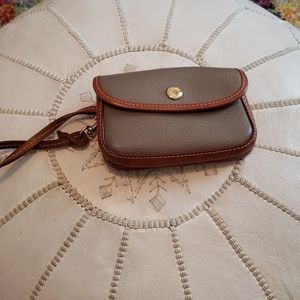 Dooney & Bourke wristlet